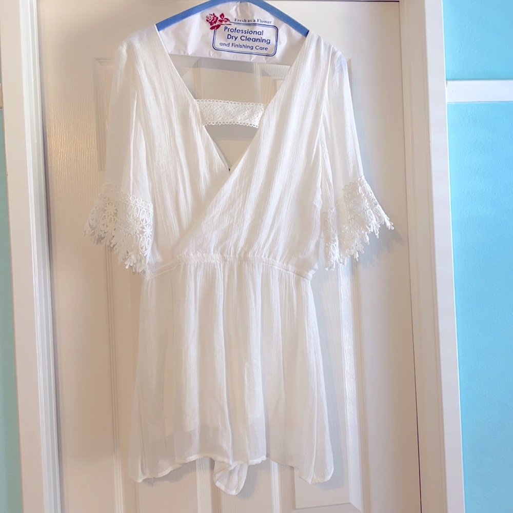 Onetheland beautiful fully lined White Romper.